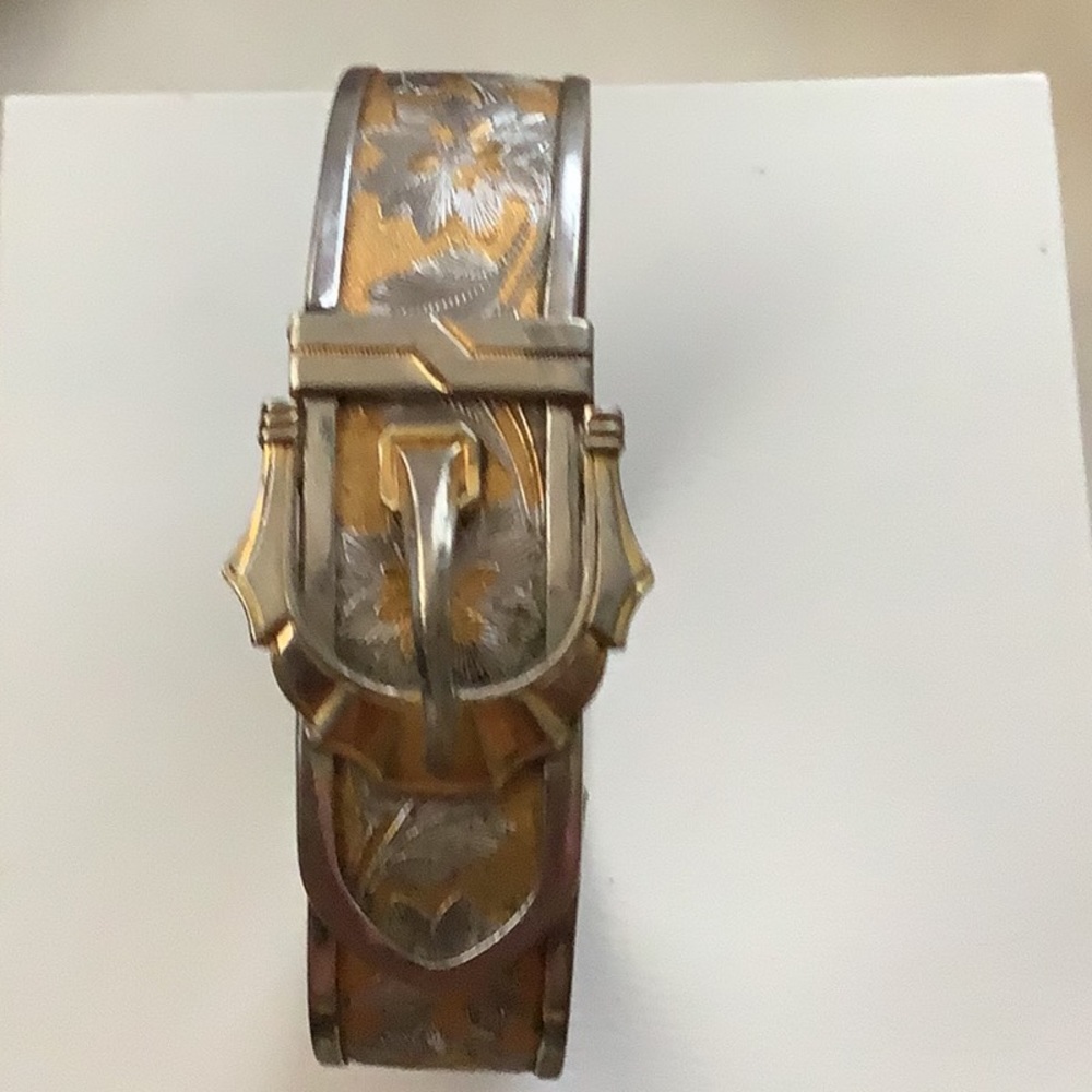 VICTORIAN JJ WHITE Gold Silver Engraved Bracelet